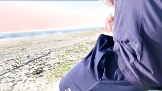 A beach picnic ended with an anal creampie.